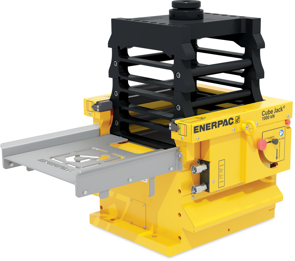 An Enerpac Cube Jack System from Engineered Rigging’s fleet.