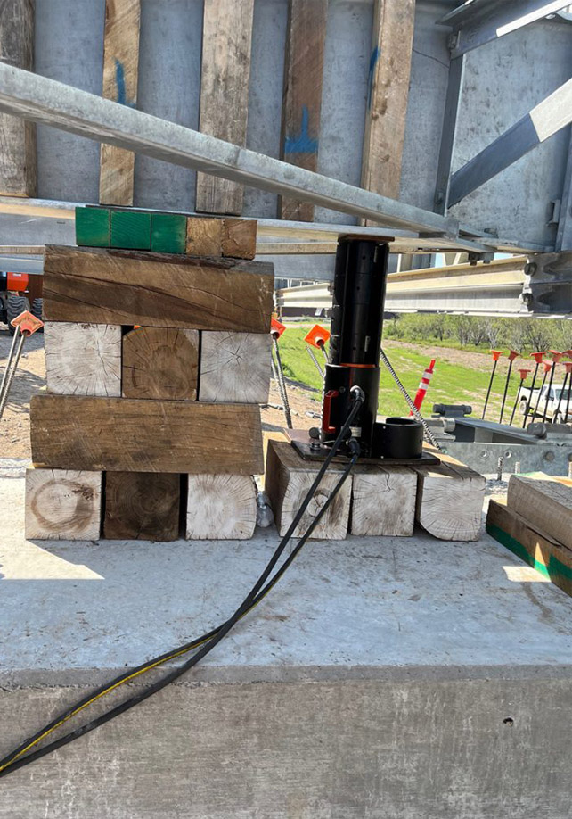 ring-climbing_0000_slide 03